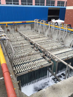 Une usine de traitement automatique des eaux usées fonctionnant 24 heures avec la technologie MBR pour le lavage de voiture