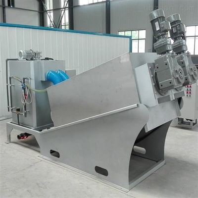 Machine de recyclage des déchets pétrolifères