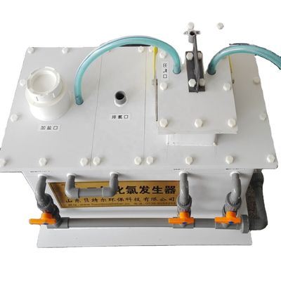 Électrolyseur de saumure 98 kg Poids 100 L/heure Productivité pour la désinfection des piscines