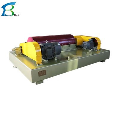 Separateur à centrifugeuse de capacité de 1 à 120 M3/h pour la séparation industrielle de liquides et de solides