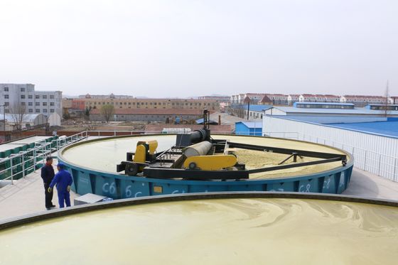 Appareil de flottaison à air peu profond pour le traitement et la performance des eaux usées par nickelage