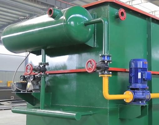 Générateur de micro-bulles pour solution de traitement de l'eau